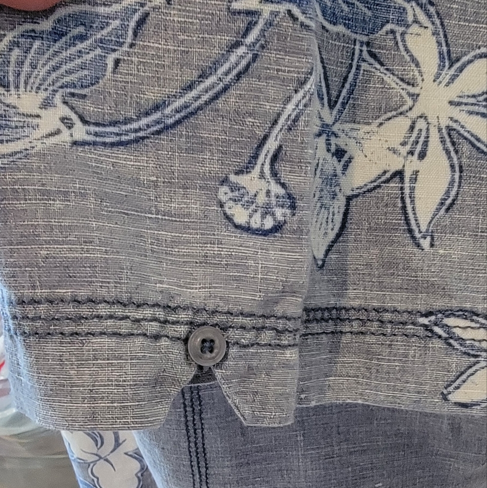 Cubavera Linen Blend Reverse Hawaiian Print Shirt - Slim Fit - Men's Size XL - Picture 7 of 8